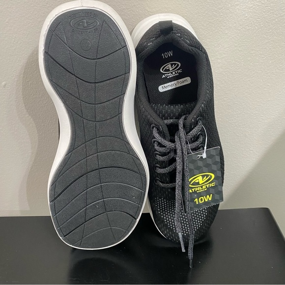 ATHLETIC WORKS WOMENS BLACK MEMORY FOAM SNEAKER ATHLETIC SHOES SZ 10, 6, 6, 7 - Picture 8 of 13